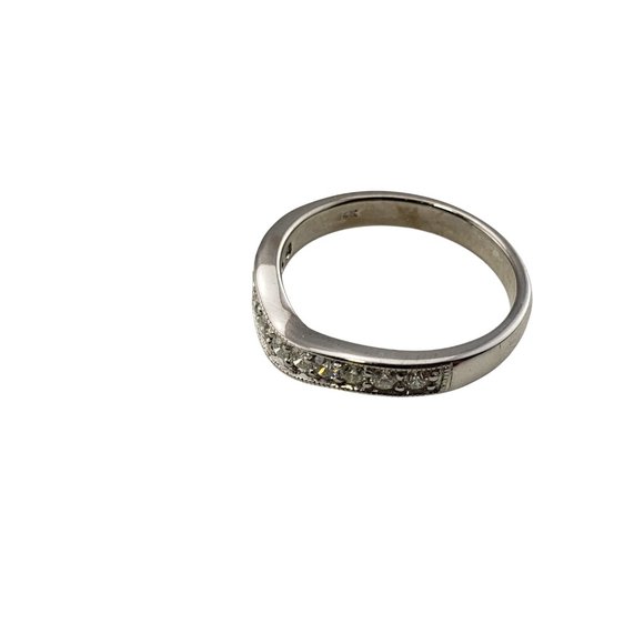 Vintage 14 Karat White Gold and Diamond Wedding Band Ring Size 7.5 #10439 - Picture 4 of 8